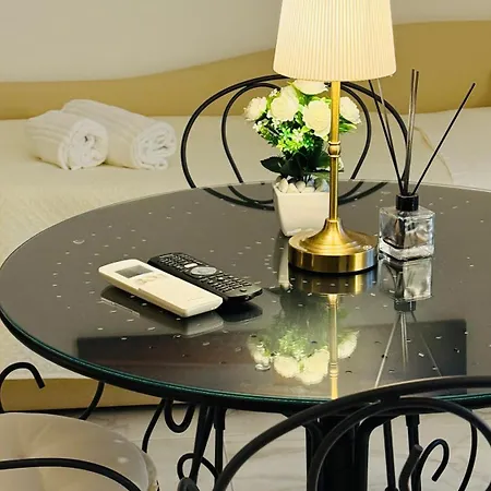 La Maison Rose Guest house