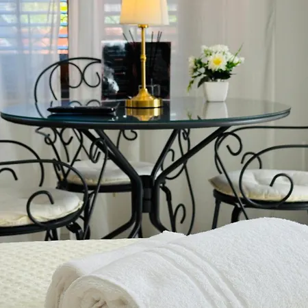 La Maison Rose 马奥莱